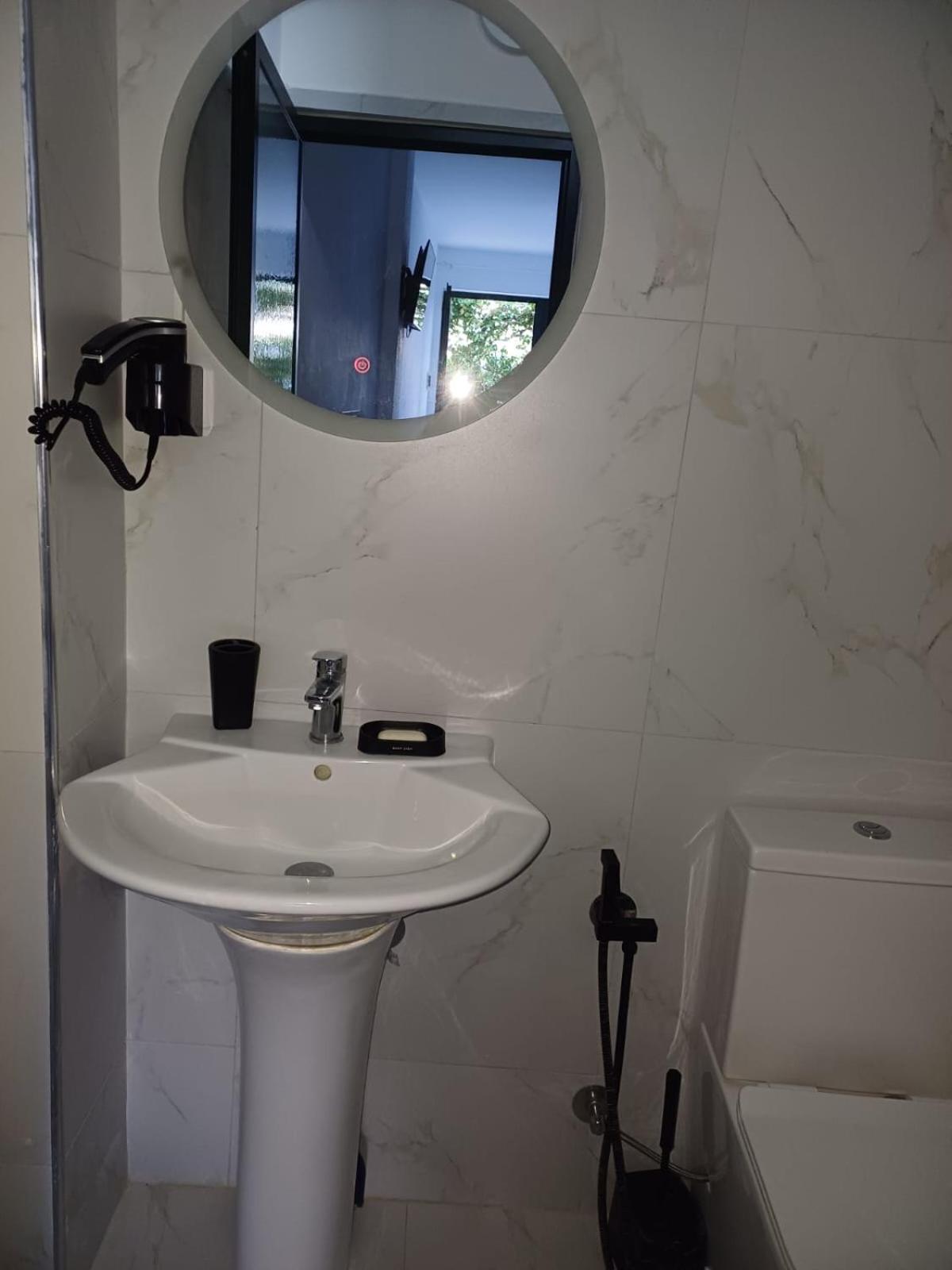 Arben Apartamento Durrës Exterior foto